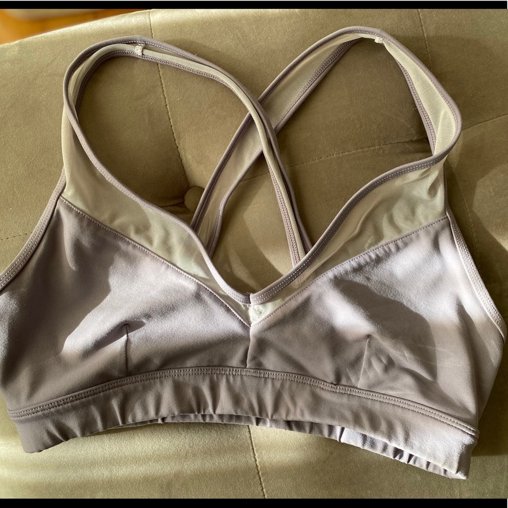 Lavender Alo Yoga Sports bra